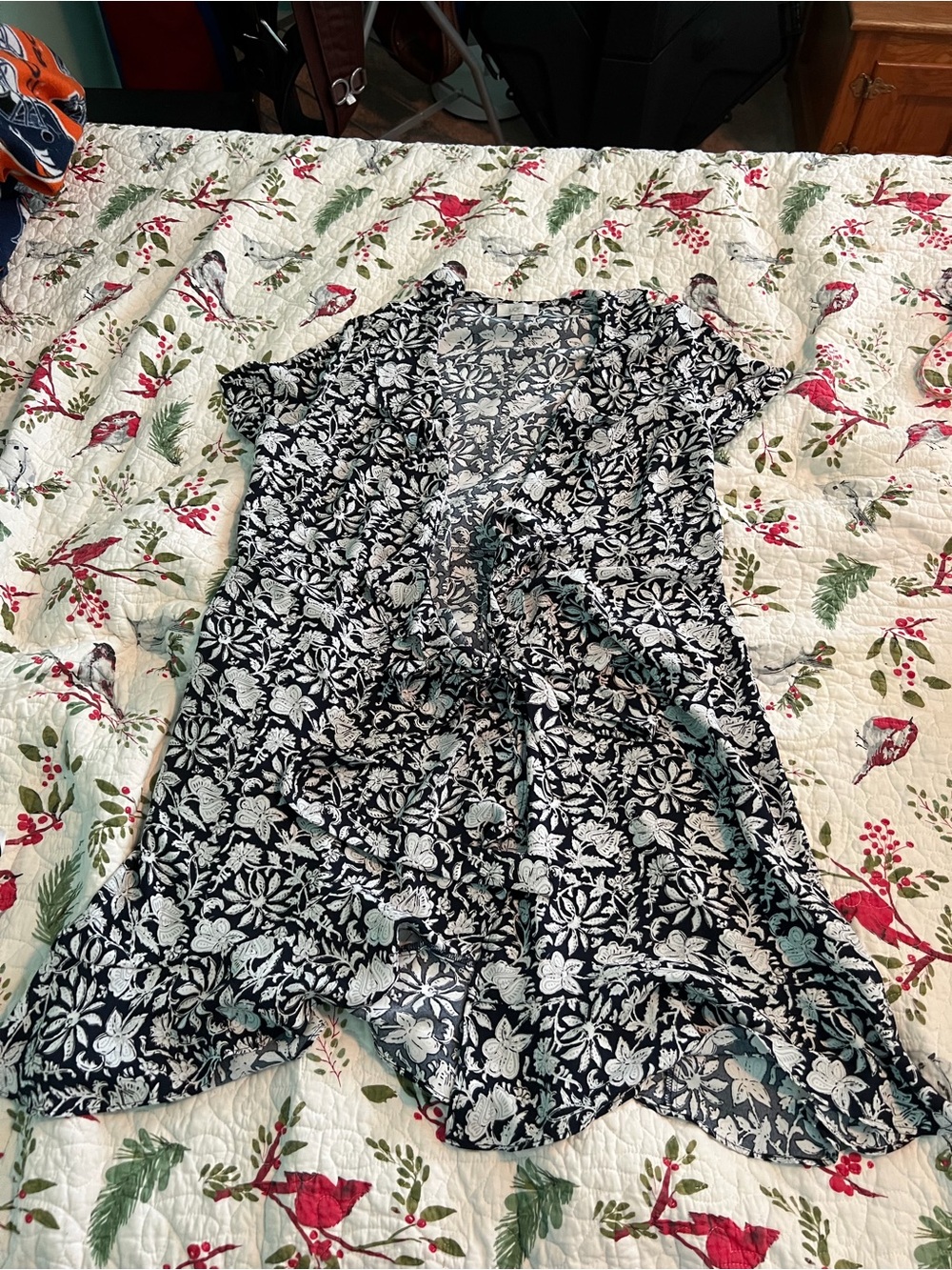 LOFT Navy and White Floral front tie dress